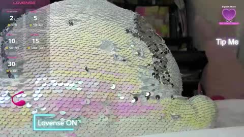 Snapshot of sweety_cum chatting on October 20, 8:12 pm Mia online show from October 20, 8:12 pm