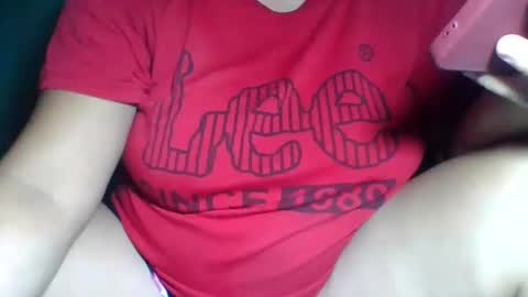 Snapshot of sweety_kaye29 chatting on December 26, 6:43 pm sweety_kaye29 online show from December 26, 6:43 pm