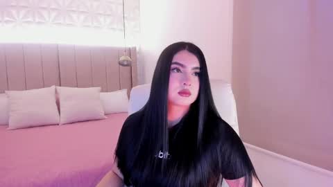 sweety nicole 3 online show from May 14, 2:23 pm