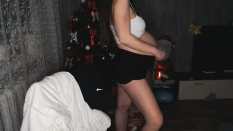 sweety_pie_8 online show from December 9, 8:44 pm