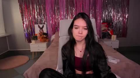 Snapshot of sweetydeviliya chatting on March 3, 9:38 am sweetydeviliya online show from March 3, 9:38 am