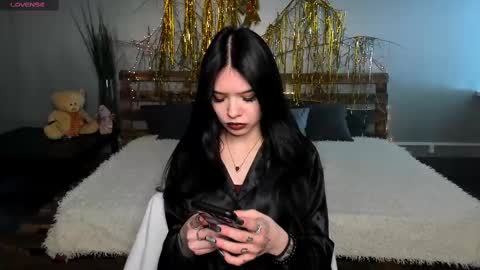 Snapshot of sweetydeviliya chatting on February 15, 8:33 am sweetydeviliya online show from February 15, 8:33 am