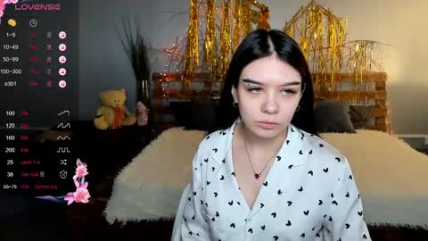 Snapshot of sweetydeviliya chatting on February 16, 9:59 am sweetydeviliya online show from February 16, 9:59 am