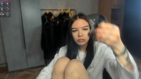 sweetydeviliya online show from April 14, 6:35 am