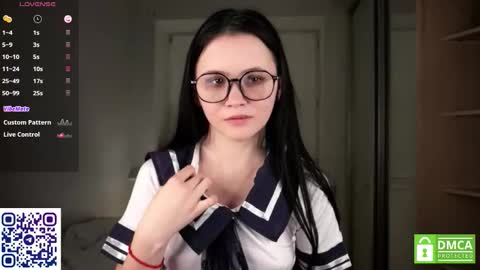 Snapshot of sweetyoops chatting on October 27, 7:19 pm Astrid online show from October 27, 7:19 pm