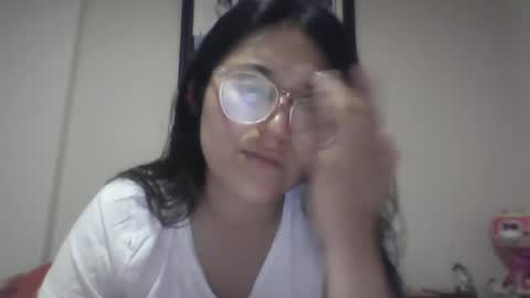 sweetyypeach online show from December 16, 3:08 am