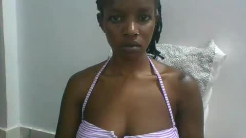 Snapshot of sweetz_candice chatting on September 29, 1:49 pm sweetz_candice online show from September 29, 1:49 pm
