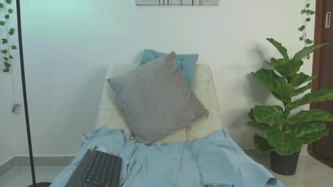 Snapshot of swt_helen chatting on September 29, 11:32 pm Helen online show from September 29, 11:32 pm