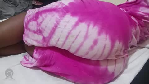 Snapshot of swtsdivas chatting on October 18, 7:44 am swtsdivas online show from October 18, 7:44 am