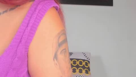 Lilly  online show from October 7, 7:18 pm