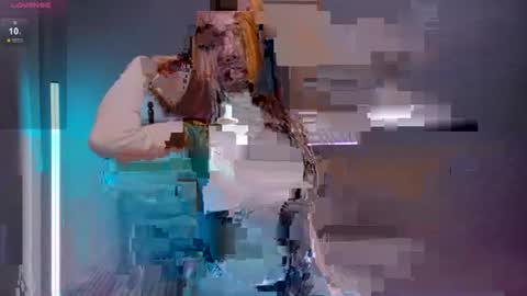 Snapshot of swweetangel chatting on September 21, 3:38 am Ana online show from September 21, 3:38 am