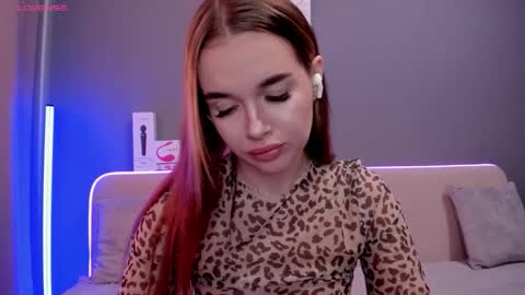 Snapshot of swweetangel chatting on September 28, 3:13 am Ana online show from September 28, 3:13 am