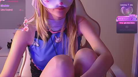 Snapshot of sydney_max chatting on February 28, 2:20 am Milena online show from February 28, 2:20 am