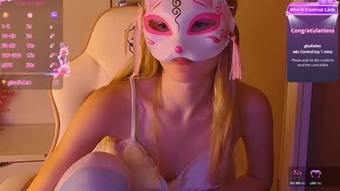 Snapshot of sydney_max chatting on February 1, 2:05 am Milena online show from February 1, 2:05 am