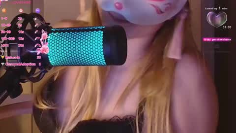 Snapshot of sydney_max chatting on October 30, 2:58 am Milena online show from October 30, 2:58 am