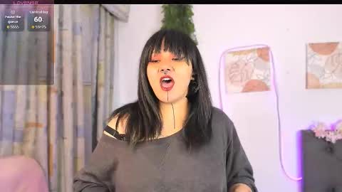    online show from March 23, 12:44 pm