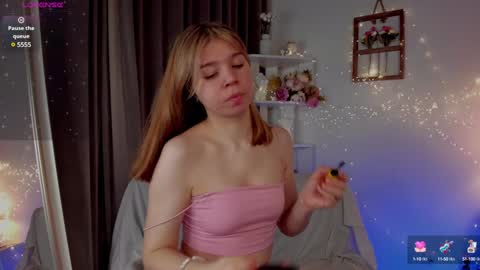 Sylvia online show from February 2, 5:42 am