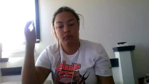 Snapshot of t_princess_t chatting on September 8, 3:22 pm t_princess_t online show from September 8, 3:22 pm
