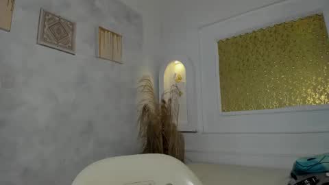 Snapshot of tahira_21 chatting on October 1, 8:14 pm Tahira online show from October 1, 8:14 pm