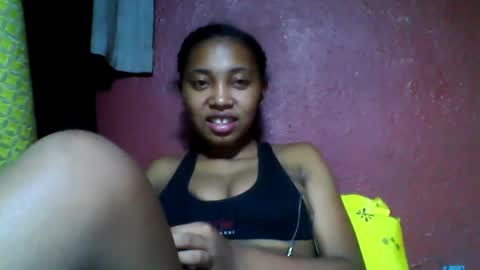 Snapshot of tahiriniah chatting on March 4, 1:59 pm tahiriniah online show from March 4, 1:59 pm