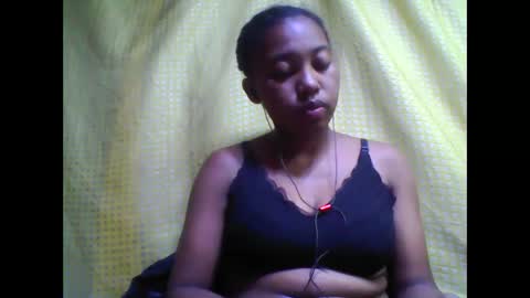 Snapshot of tahiriniah chatting on September 20, 12:03 pm tahiriniah online show from September 20, 12:03 pm