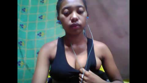 Snapshot of tahiriniah chatting on March 2, 3:31 pm tahiriniah online show from March 2, 3:31 pm