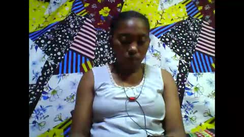 Snapshot of tahiriniah chatting on October 21, 6:01 pm tahiriniah online show from October 21, 6:01 pm