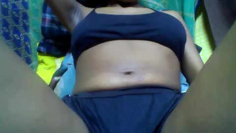 Snapshot of tahiriniah chatting on January 29, 3:47 pm tahiriniah online show from January 29, 3:47 pm