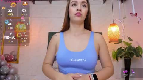 Snapshot of taissa_ chatting on October 16, 9:17 pm Taissa online show from October 16, 9:17 pm