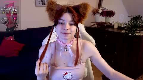 Snapshot of taissa_farmiga chatting on February 4, 8:59 pm Lizzy online show from February 4, 8:59 pm