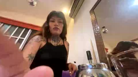 takodeperrito online show from October 20, 12:46 am
