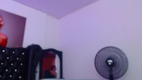 Snapshot of taliana36 chatting on February 12, 2:11 pm taliana36 online show from February 12, 2:11 pm