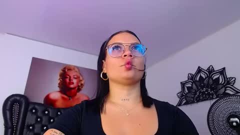 Snapshot of taliana36 chatting on March 6, 12:41 pm taliana36 online show from March 6, 12:41 pm