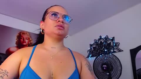 Snapshot of taliana36 chatting on March 3, 12:20 pm taliana36 online show from March 3, 12:20 pm