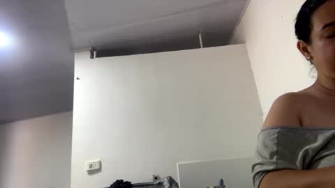 Snapshot of talianavega chatting on October 6, 12:22 pm tali  online show from October 6, 12:22 pm