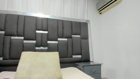 tali  online show from November 1, 8:24 pm