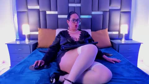 Snapshot of talianavega chatting on October 24, 11:12 pm tali  online show from October 24, 11:12 pm