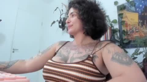 Snapshot of talimajid chatting on November 1, 11:31 pm Tali Majid online show from November 1, 11:31 pm