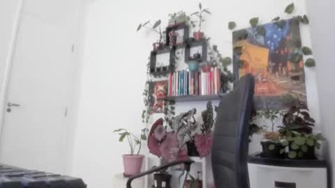 Snapshot of talimajid chatting on September 24, 7:35 pm Tali Majid online show from September 24, 7:35 pm