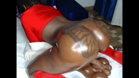 butterflyass online show from December 19, 10:10 pm