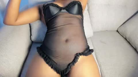 Jade online show from January 13, 4:51 am