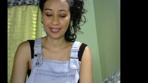 Tallulah Riley online show from January 17, 5:19 pm
