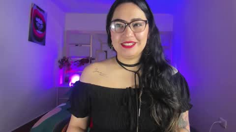 Snapshot of tamara_rouse1 chatting on October 7, 4:17 am tamara online show from October 7, 4:17 am