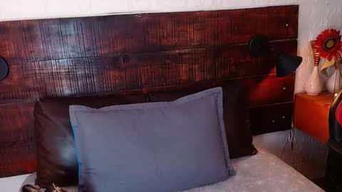    online show from December 21, 6:11 pm