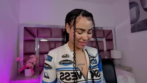 Snapshot of tamararose11 chatting on October 10, 1:10 am Tami online show from October 10, 1:10 am