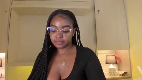 Tami online show from March 21, 7:52 pm