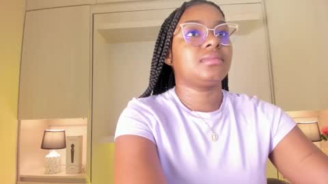 Tami online show from January 8, 8:13 pm