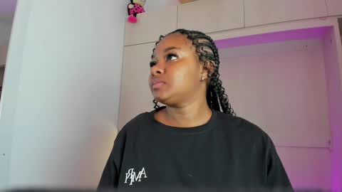 Tami online show from December 3, 11:32 am
