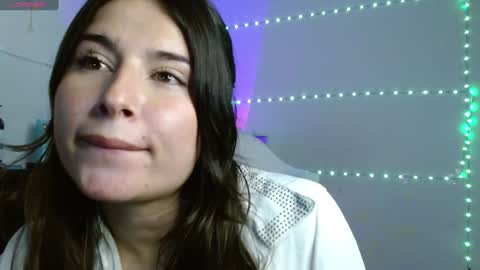 Snapshot of tami_ramirez__ chatting on January 11, 7:17 am Tami online show from January 11, 7:17 am