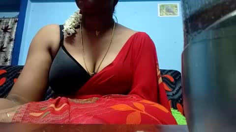 Snapshot of tamilmadhi520 chatting on September 21, 7:23 pm tamilmadhi520 online show from September 21, 7:23 pm